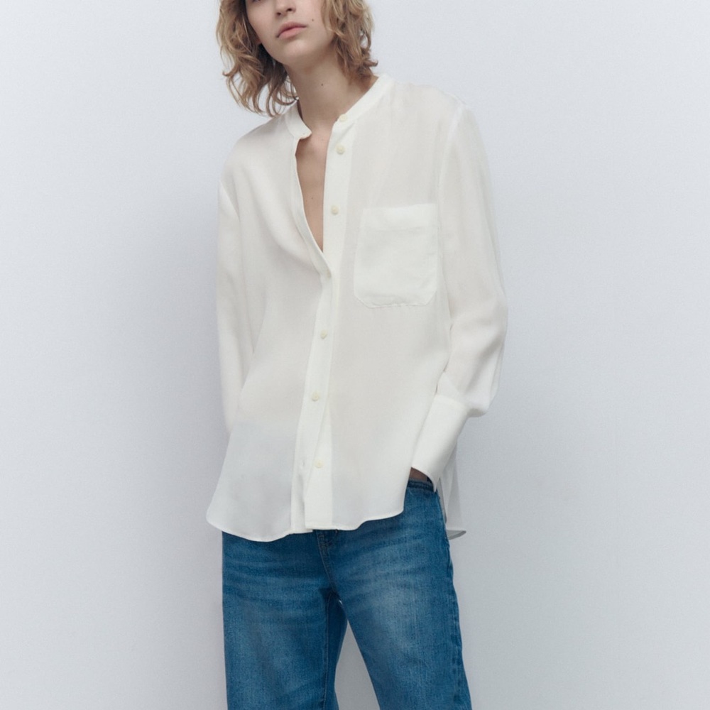 FLOWY TOP WITH POCKET